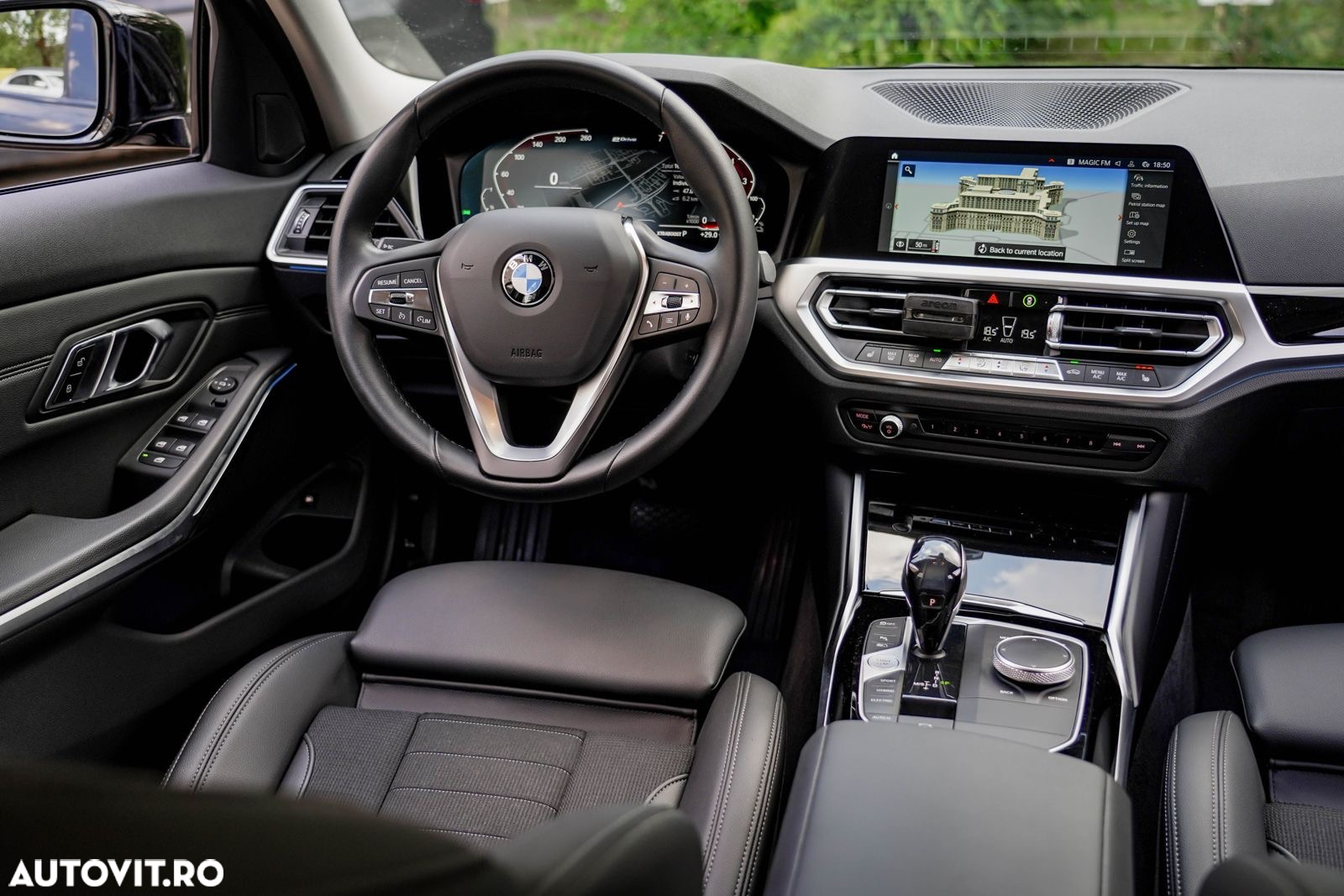 BMW Seria 3 330e Aut. Sport Line - 14