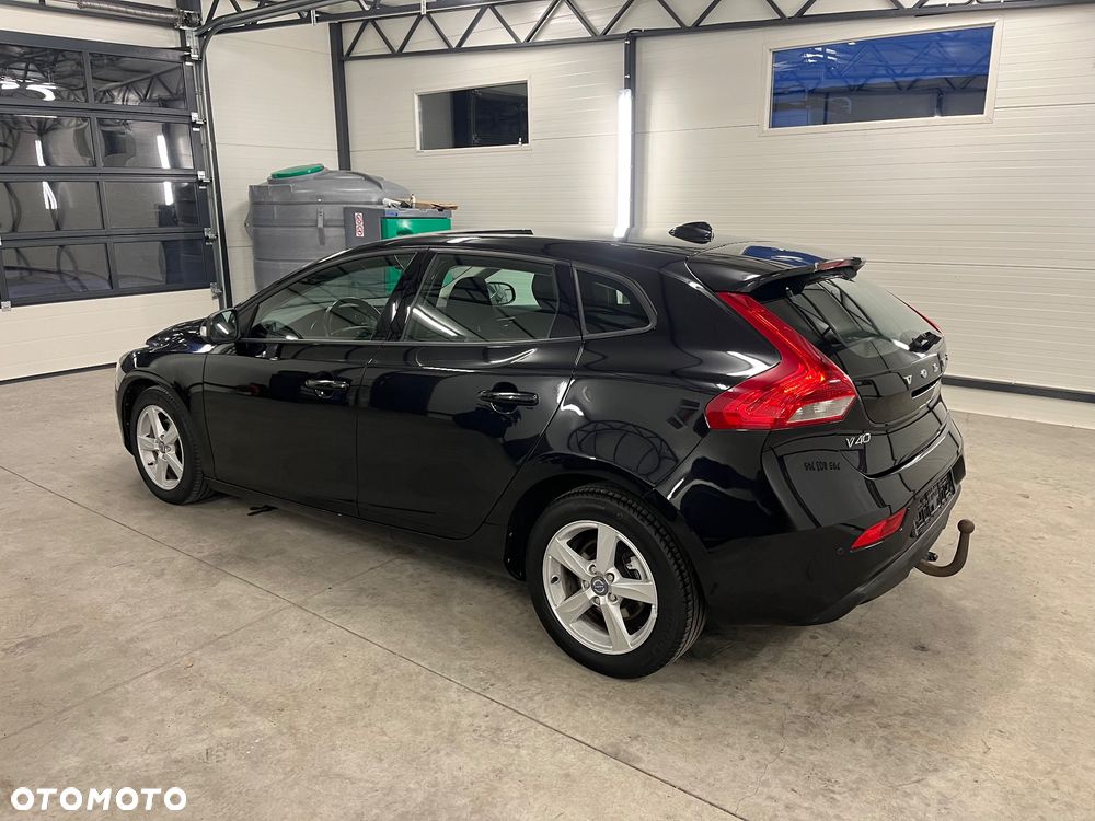 Volvo V40 D2 - 4