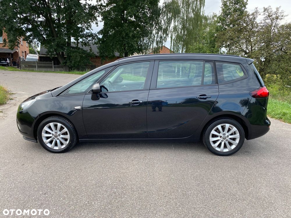 Opel Zafira - 12