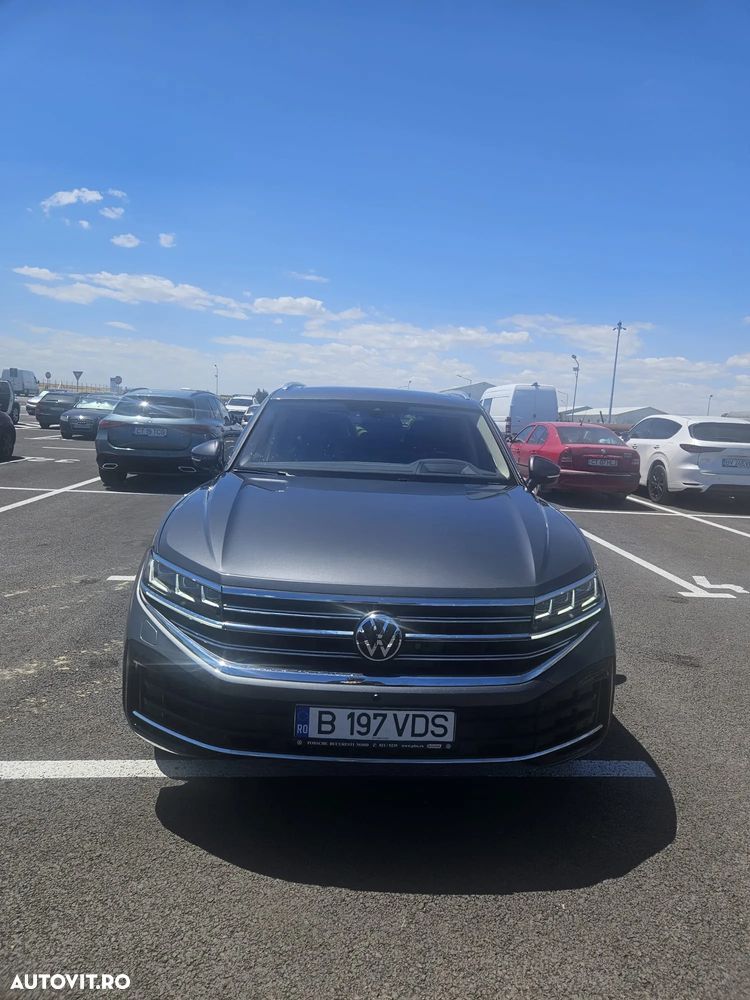 Volkswagen Touareg V6 TDI Elegance - 4