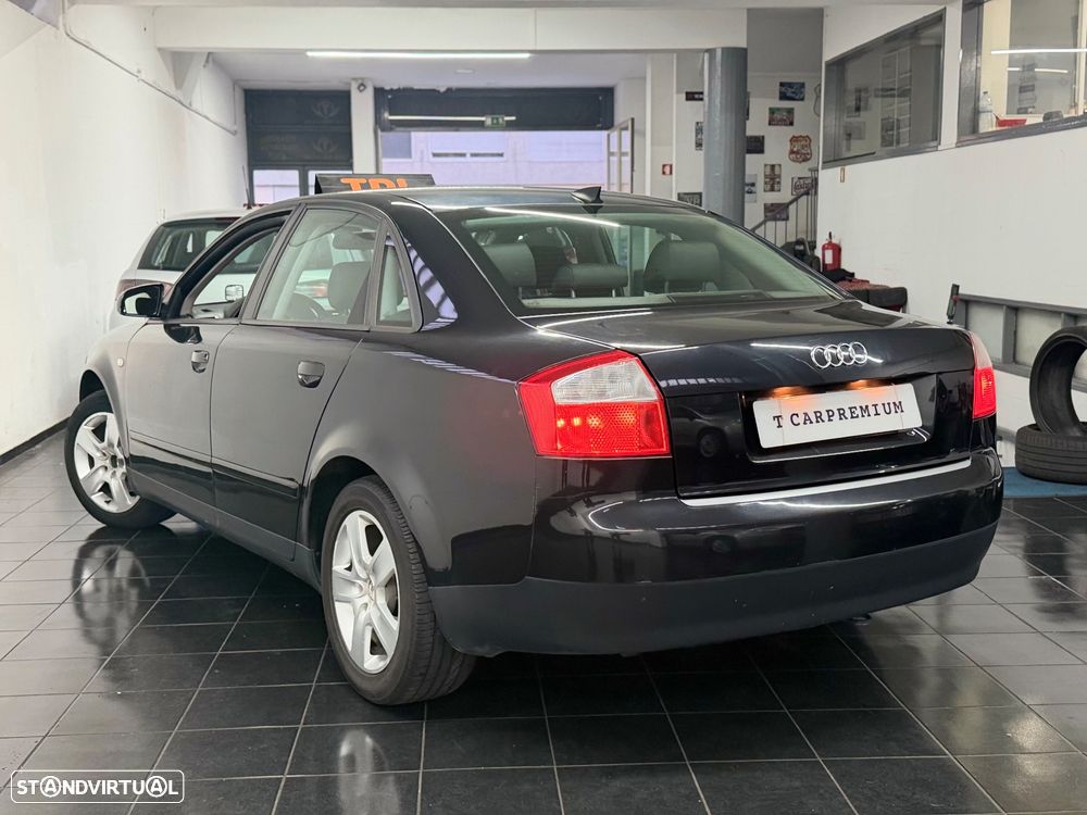Audi A4 1.9 TDI m5 Sport - 6