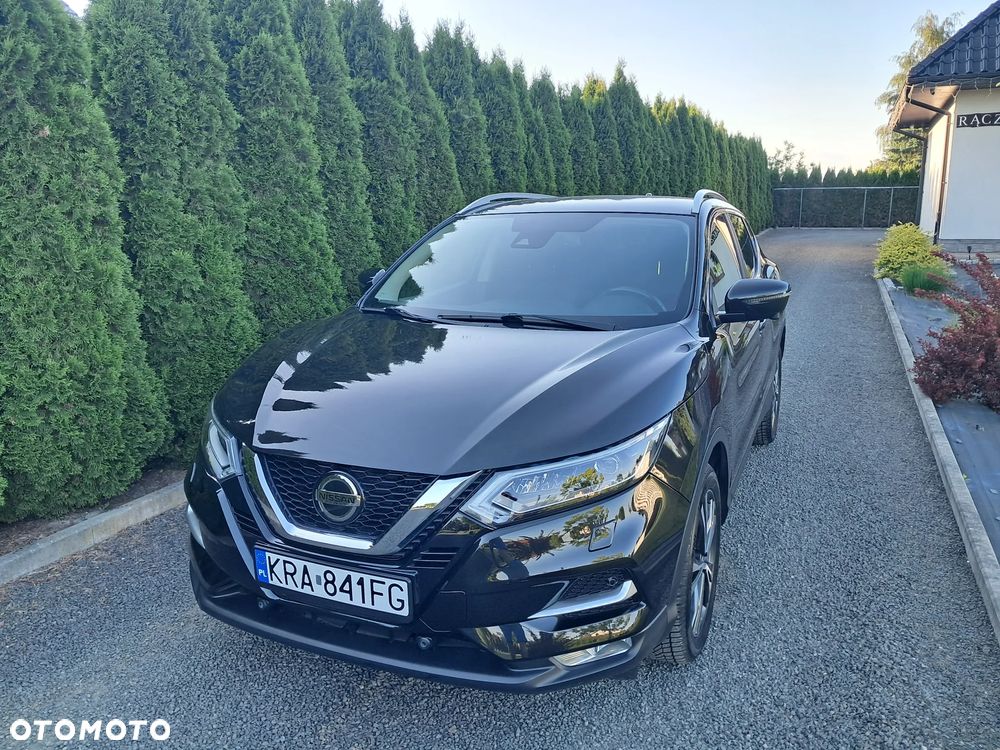 Nissan Qashqai 1.3 DIG-T MHEV N-Connecta - 1