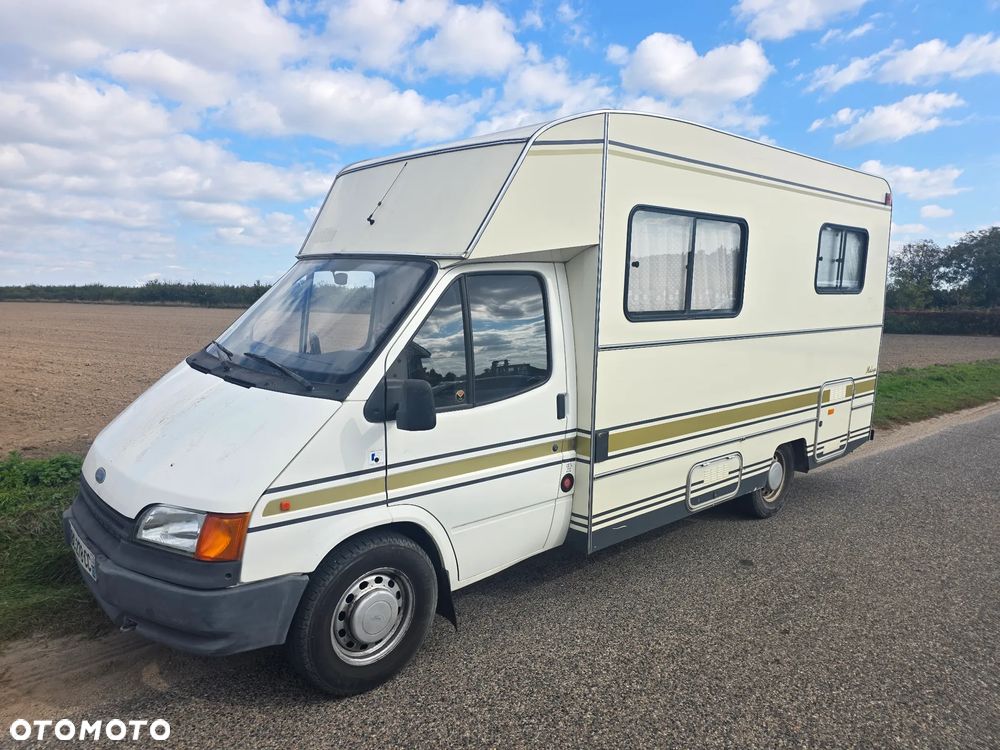Ford Transit - 1