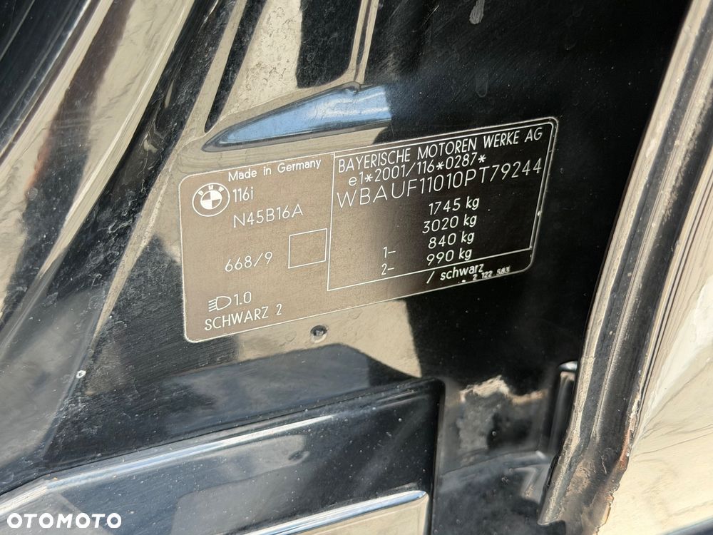 BMW Seria 1 - 30
