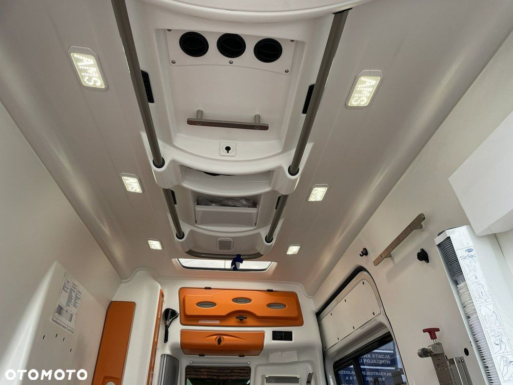 Volkswagen Crafter - 9