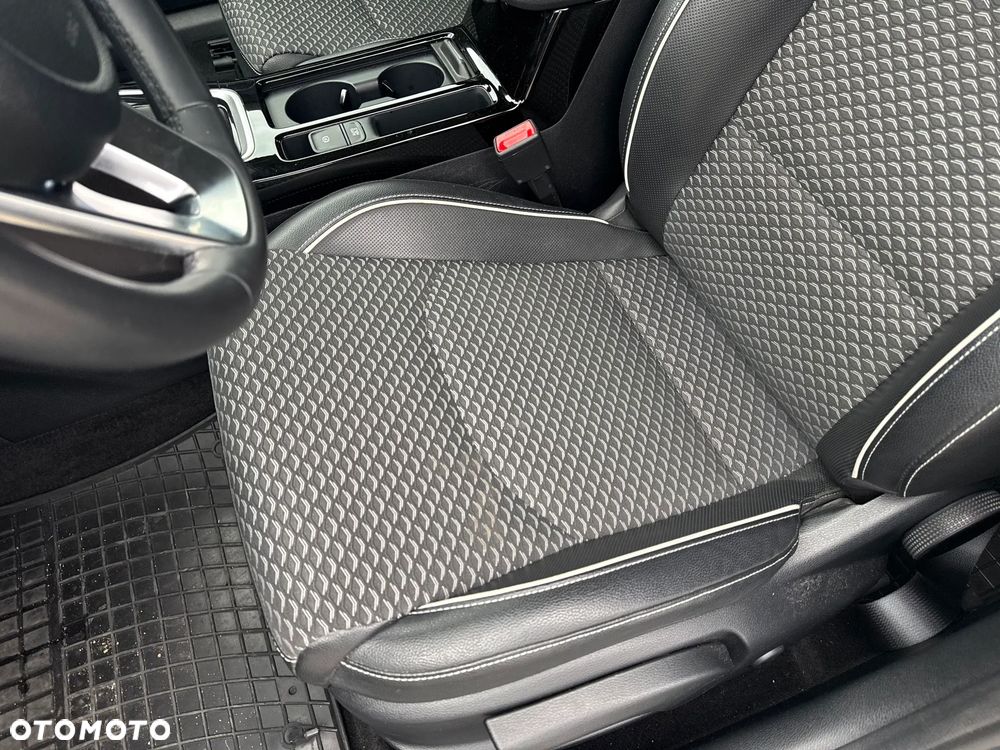 Kia Ceed 1.5 T-GDI Tribute DCT - 13