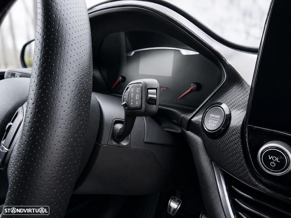 Ford Fiesta 1.5 EcoBoost ST - 17