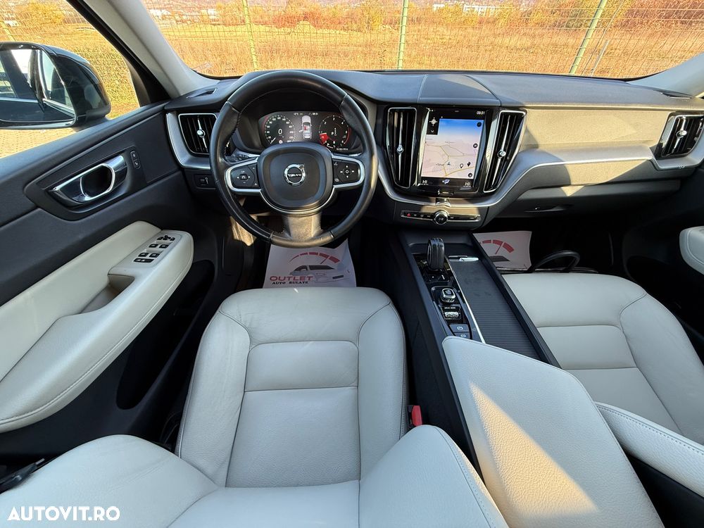 Volvo XC 60 B4 D AWD Geartronic Momentum Pro - 7