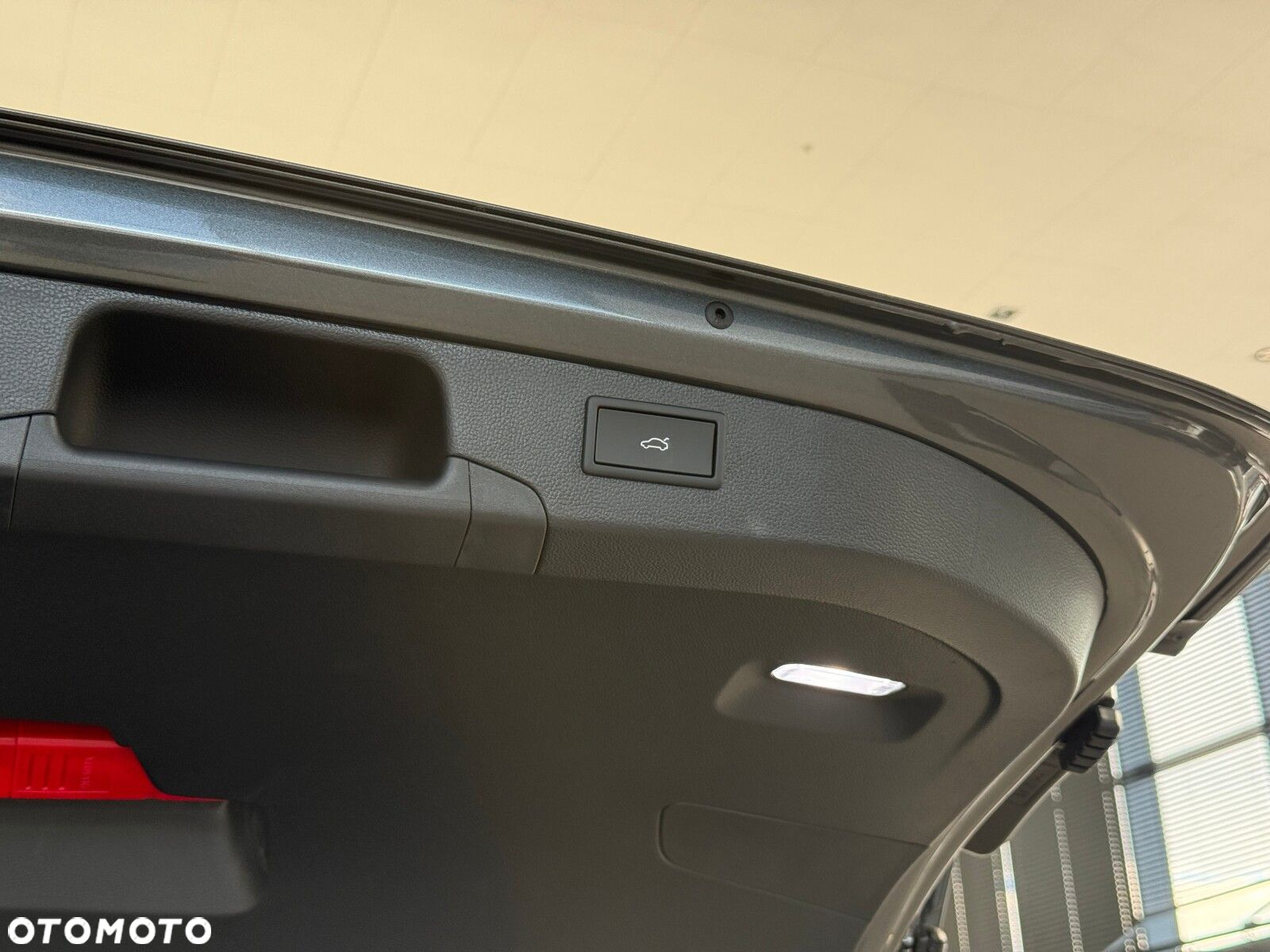 Skoda Superb 2.0 TDI SCR 4x4 Sportline DSG - 14