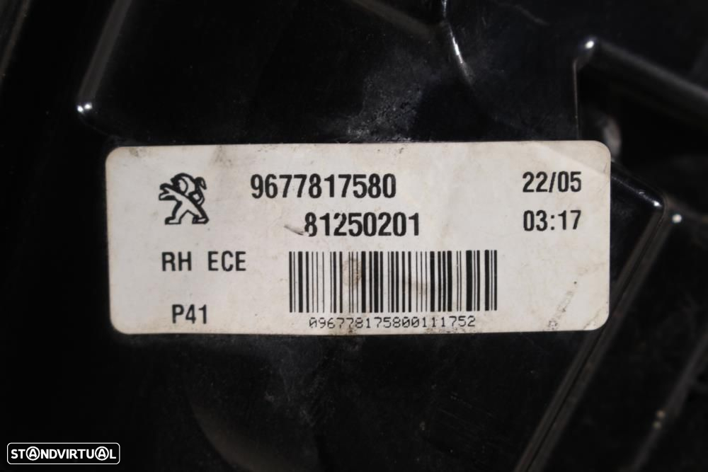 Farolim Direito Peugeot 308 Ii  9677817580 / 81250201 / Direito Do Cha - 5