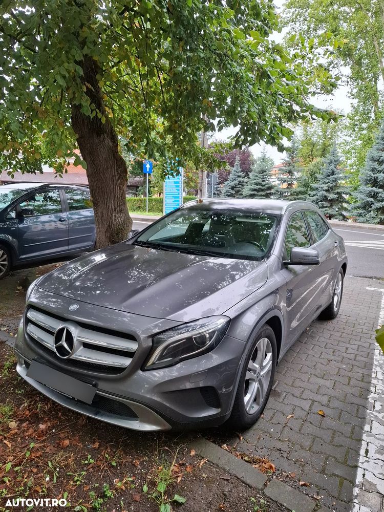Mercedes-Benz GLA - 1
