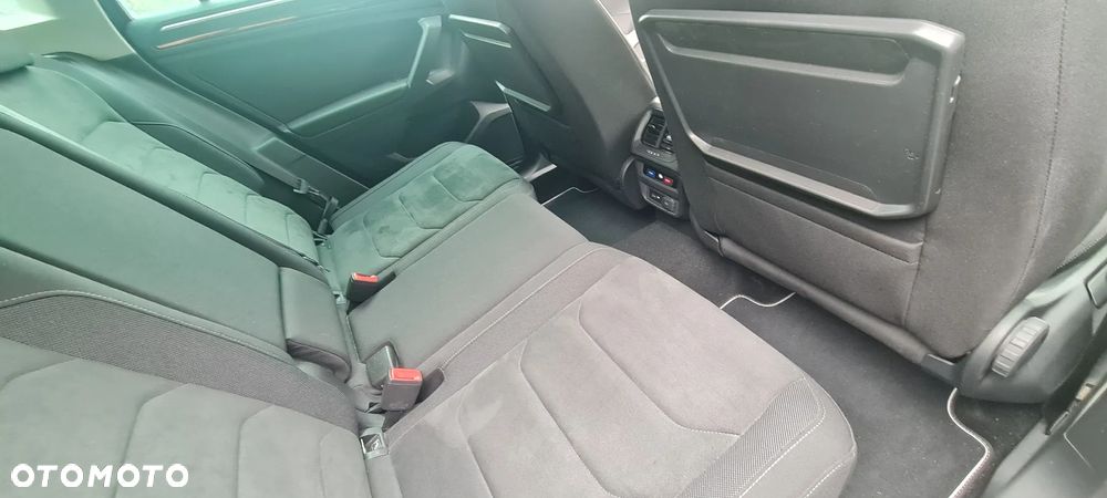 Volkswagen Tiguan - 12