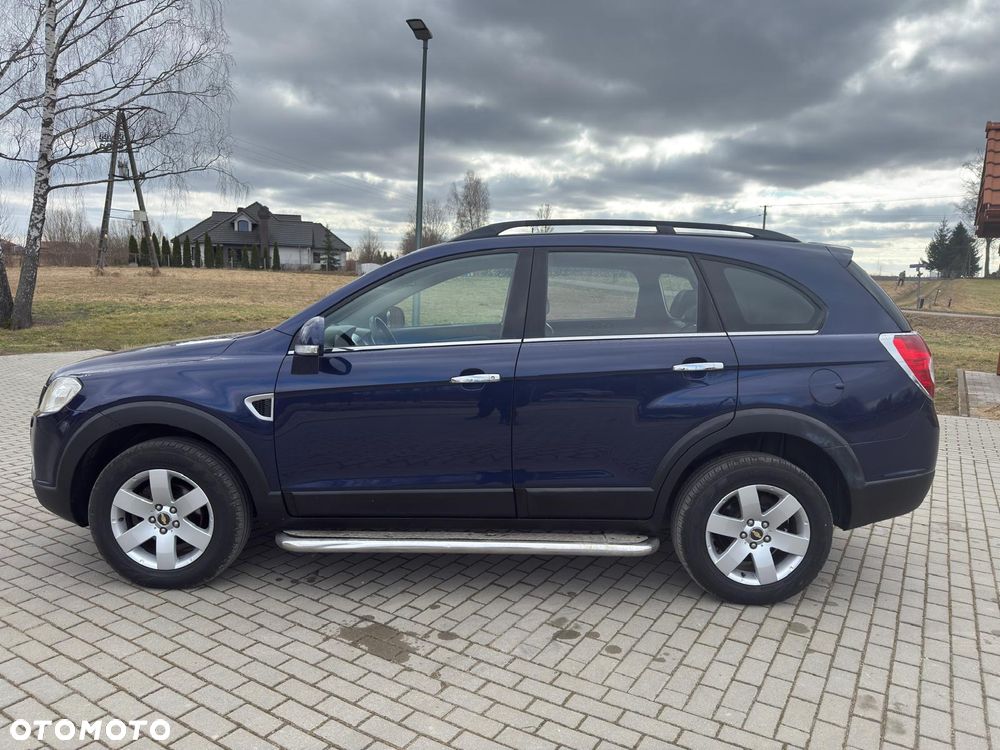 Chevrolet Captiva 2.0 4WD 7 Sitzer LT Exclusive - 4
