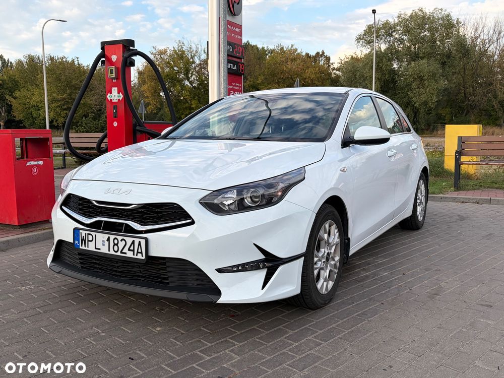 Kia Ceed 1.5 T-GDI M - 3