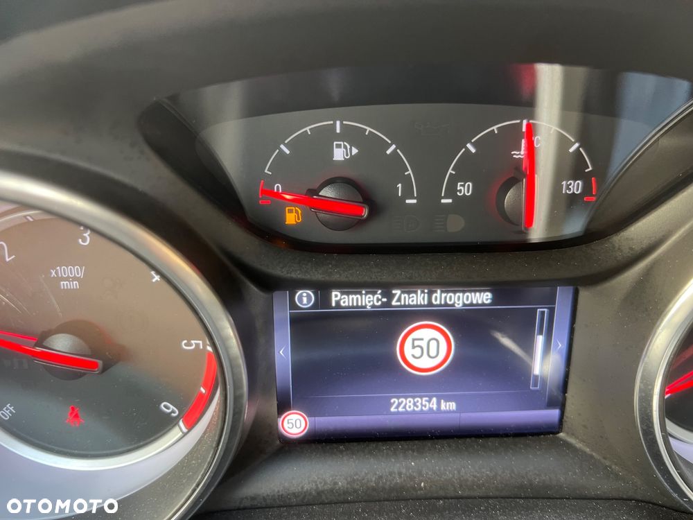Opel Astra 1.6 CDTI DPF ecoFLEX TourerStart/Stop Exklusiv - 14