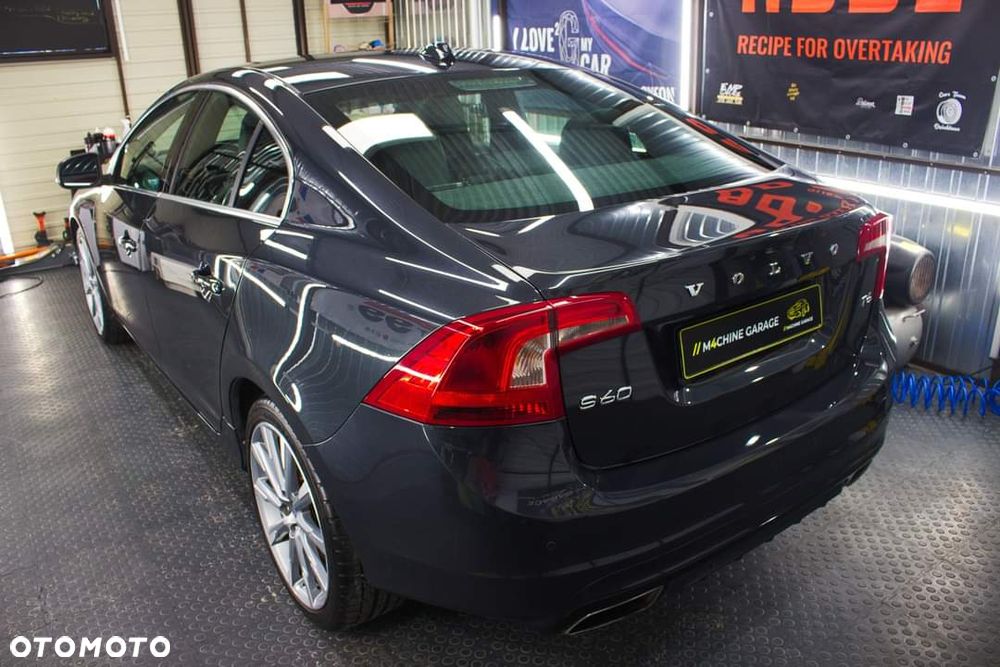 Volvo S60 - 5