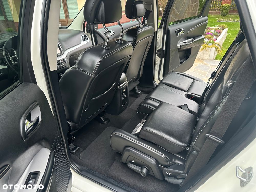 Fiat Freemont 2.0 Multijet 16V DPF Automatik Allrad Lounge - 14