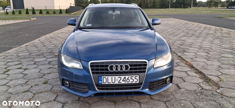 Audi A4 Avant - 9
