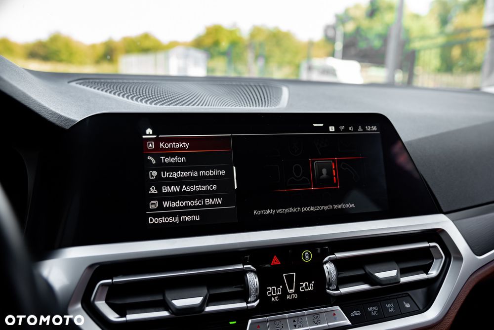 BMW Seria 3 330d xDrive M Sport - 32