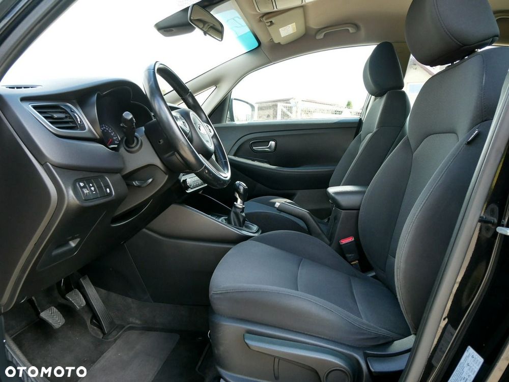 Kia Carens 1.7 CRDi L - 8