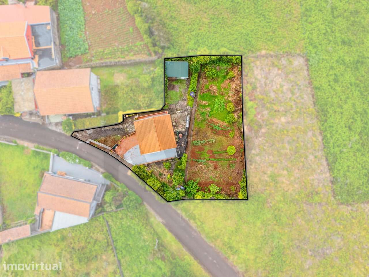 Moradia Unifamiliar com Terreno – Achadas da Cruz, Porto Moniz - Grande imagem: 3/29