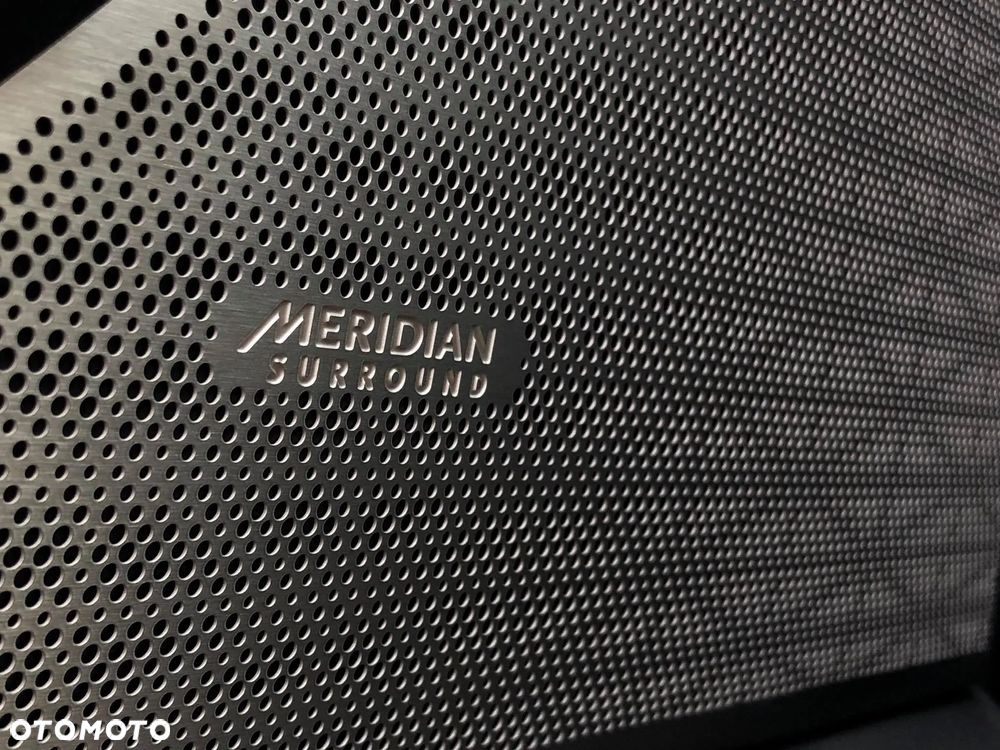 Land Rover Range Rover Velar 2.0 P250 R-Dynamic HSE - 12