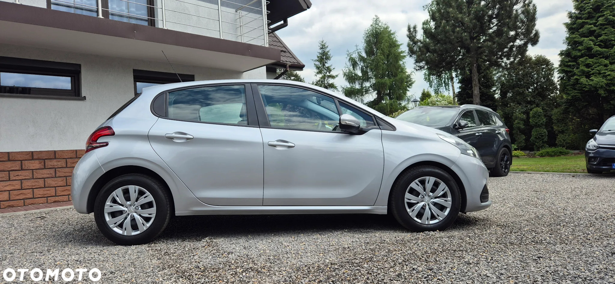 Peugeot 208 PureTech 82 Start & Stop Tech Edition - 9