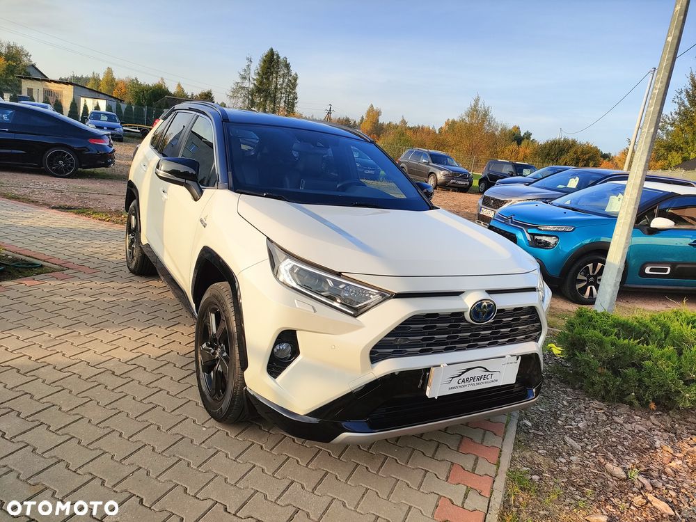Toyota RAV4 - 7