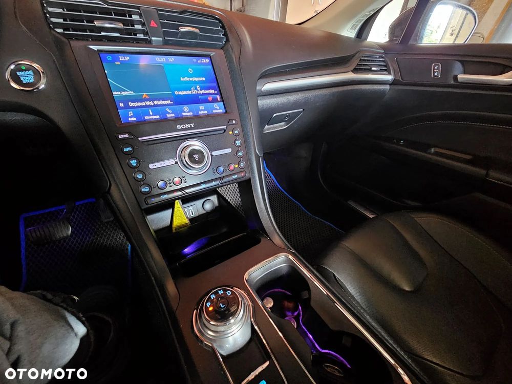 Ford Fusion - 5