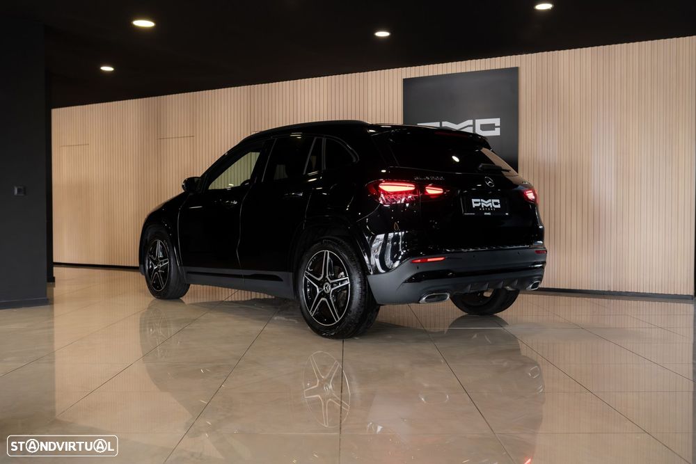 Mercedes-Benz GLA 200 AMG Line - 4
