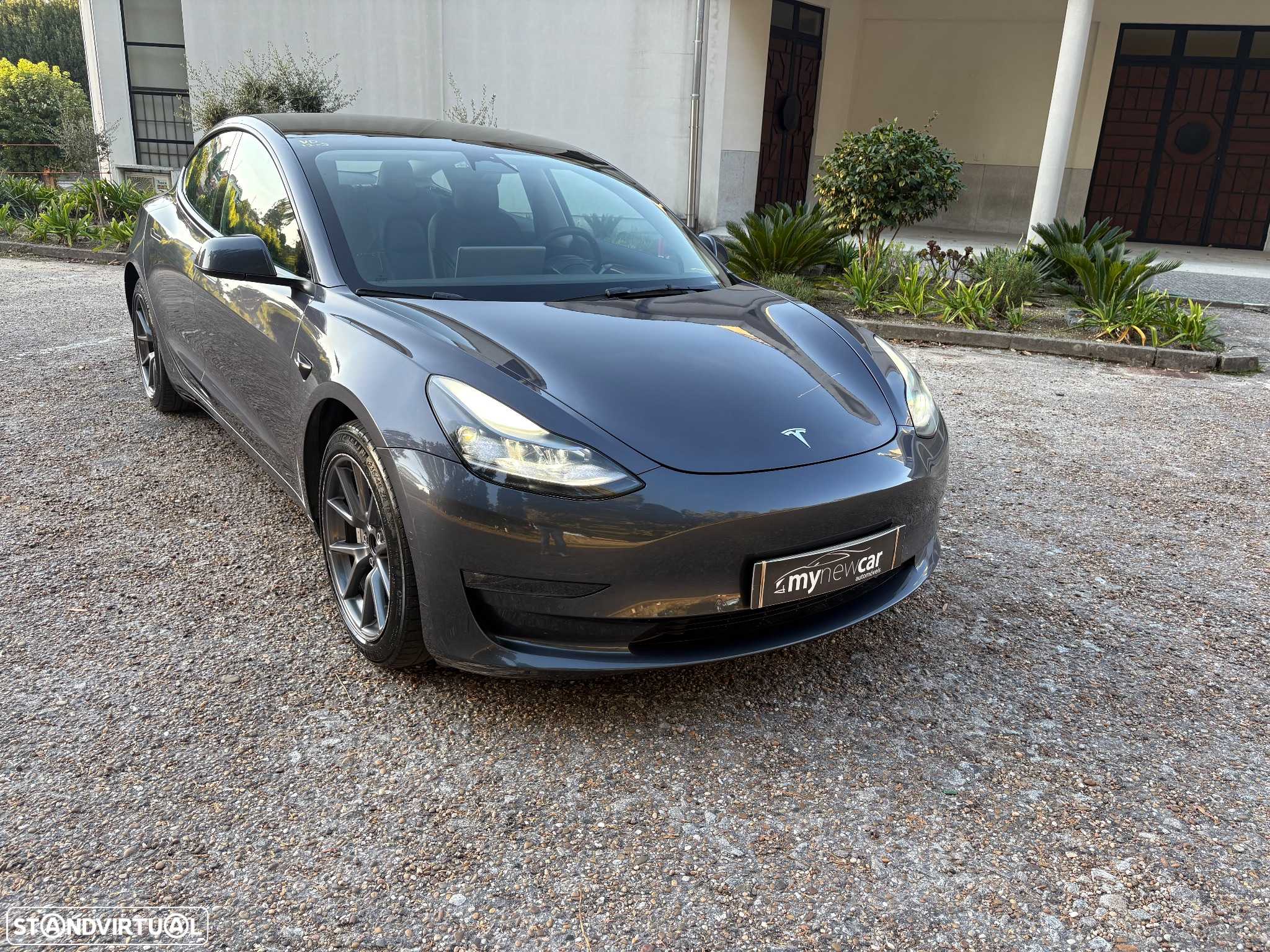 Tesla Model 3 Long Range AWD Dual Motor - 4