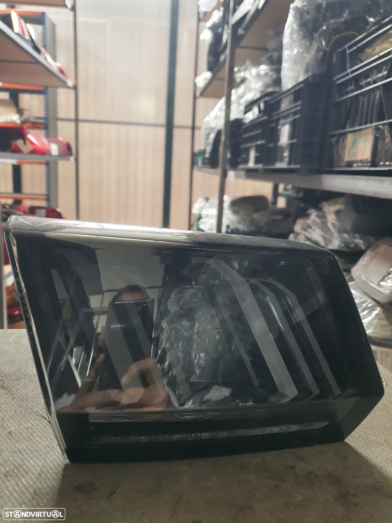 FAROLIM ESQUERDO MALA PEUGEOT 3008 II / 9836231480 - 1