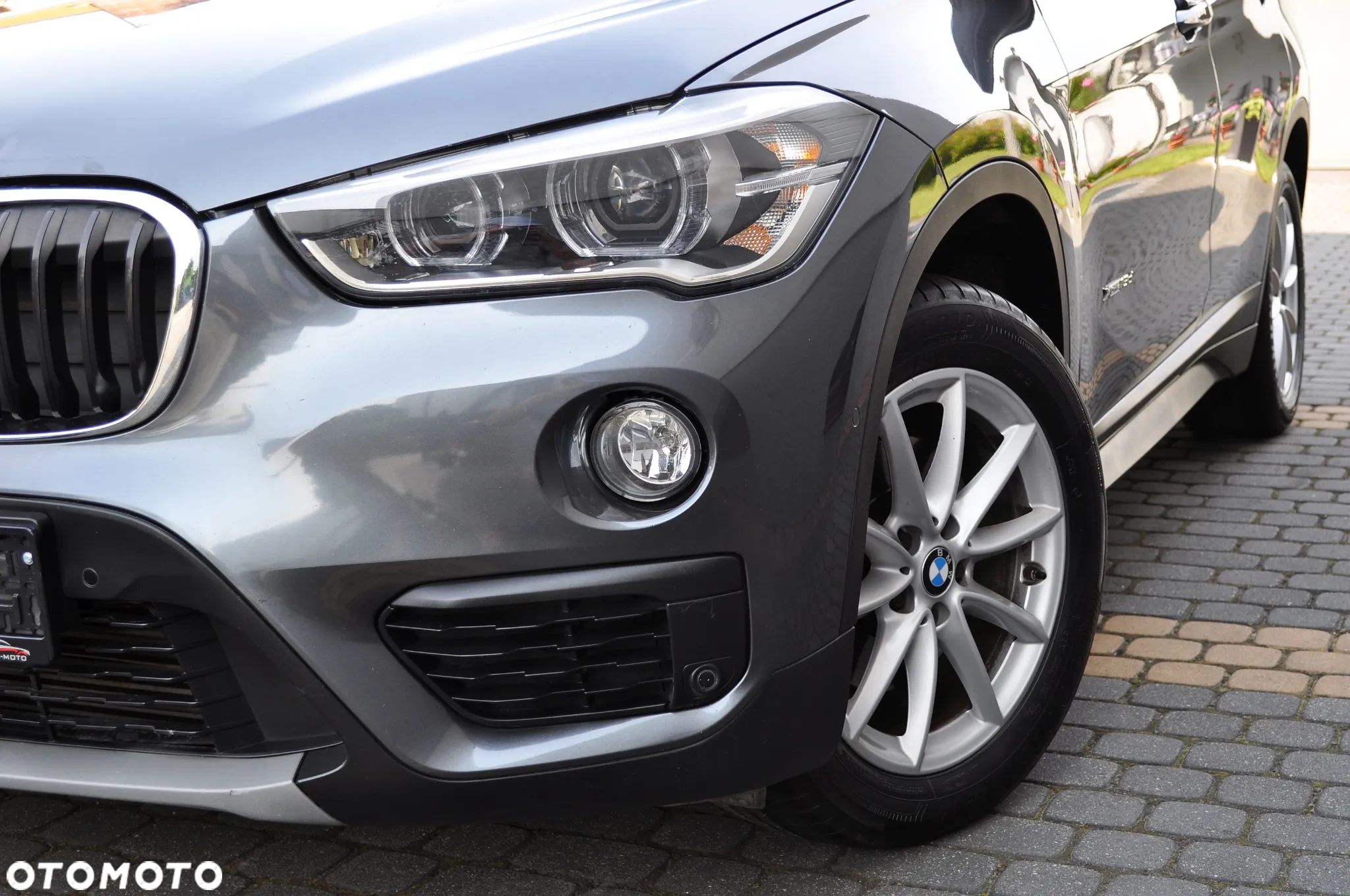 BMW X1 xDrive18d Business Edition - 1