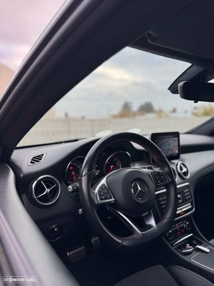 Mercedes-Benz CLA 180 d 7G-DCT AMG Line - 6
