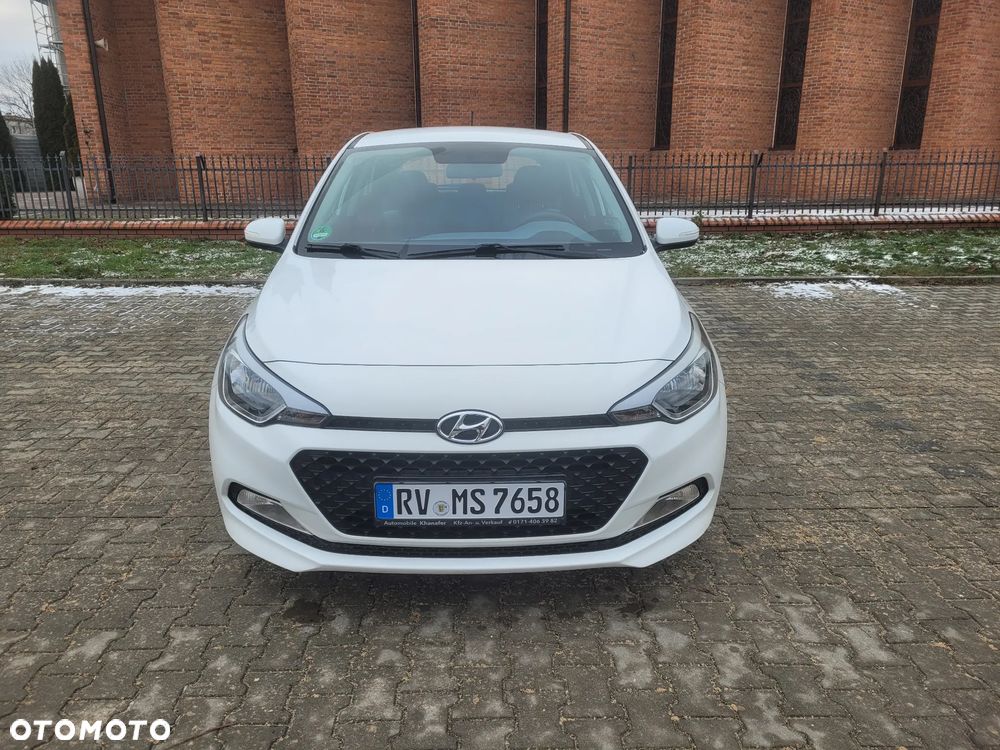 Hyundai i20 - 3