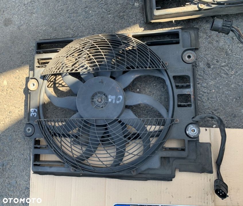 WENTYLATOR CHŁODNICY 4 PINY BMW E38 E39 BENZYNA - 2