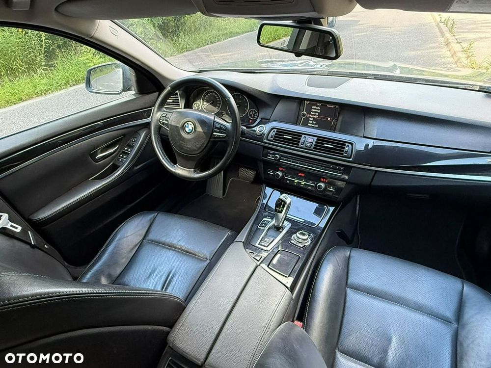 BMW Seria 5 - 32
