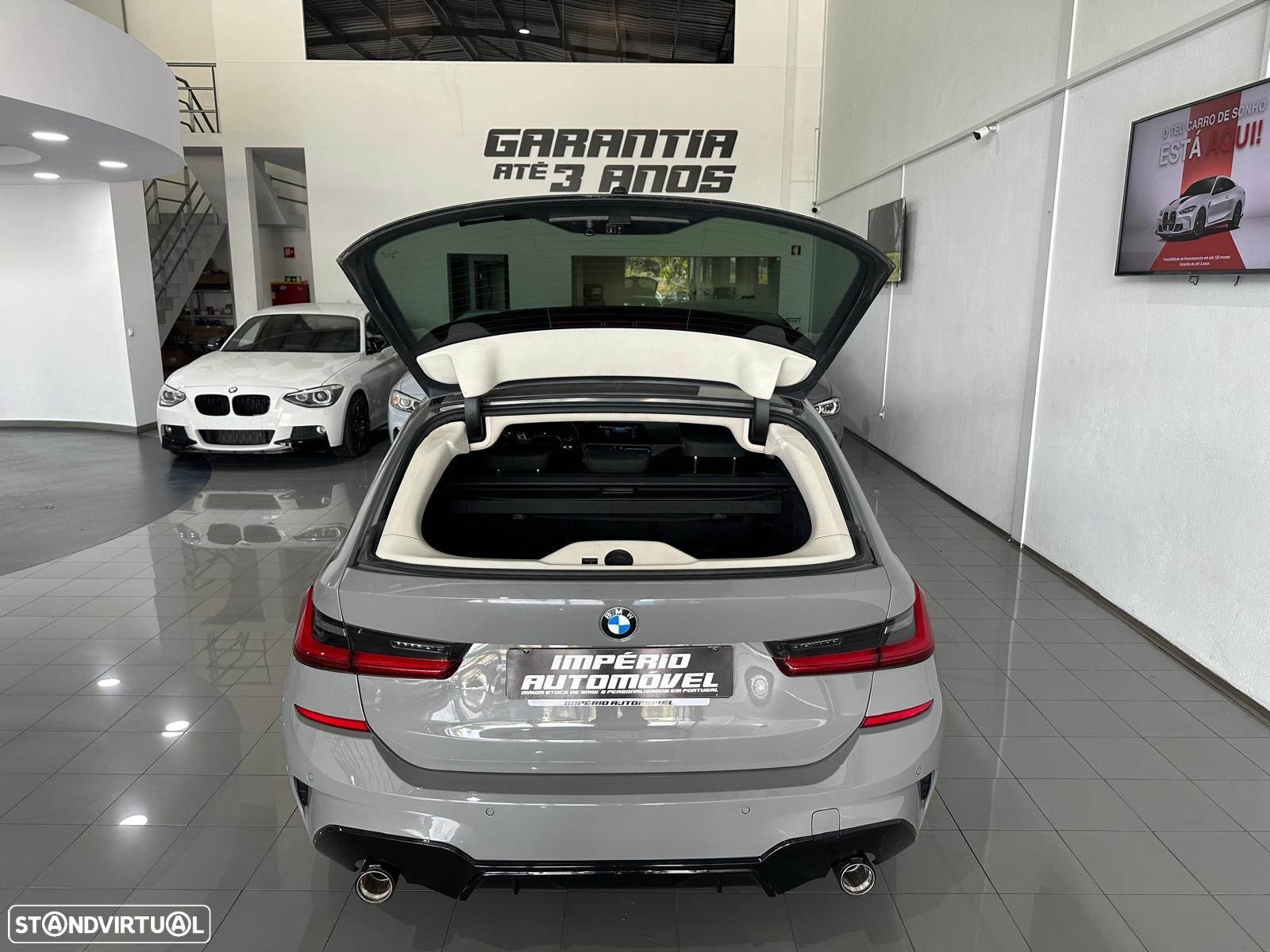 BMW 330 e iPerformance Pack M - 23
