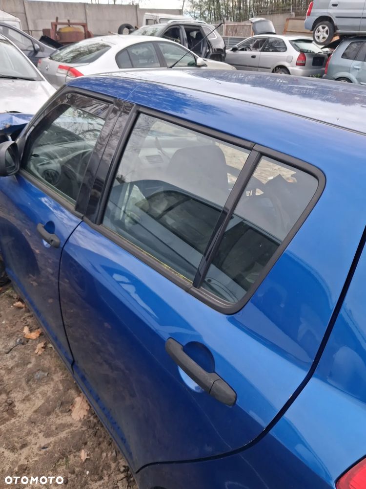 Suzuki Swift drzwi lewy tyl ZCG - 2