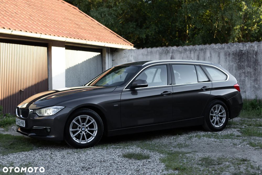 BMW Seria 3 320d Efficient Dynamics Edition Edition Luxury Line Purity - 2