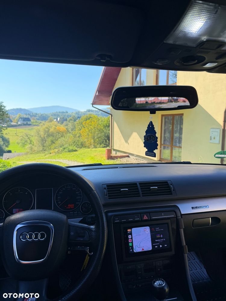 Audi A4 Avant - 26