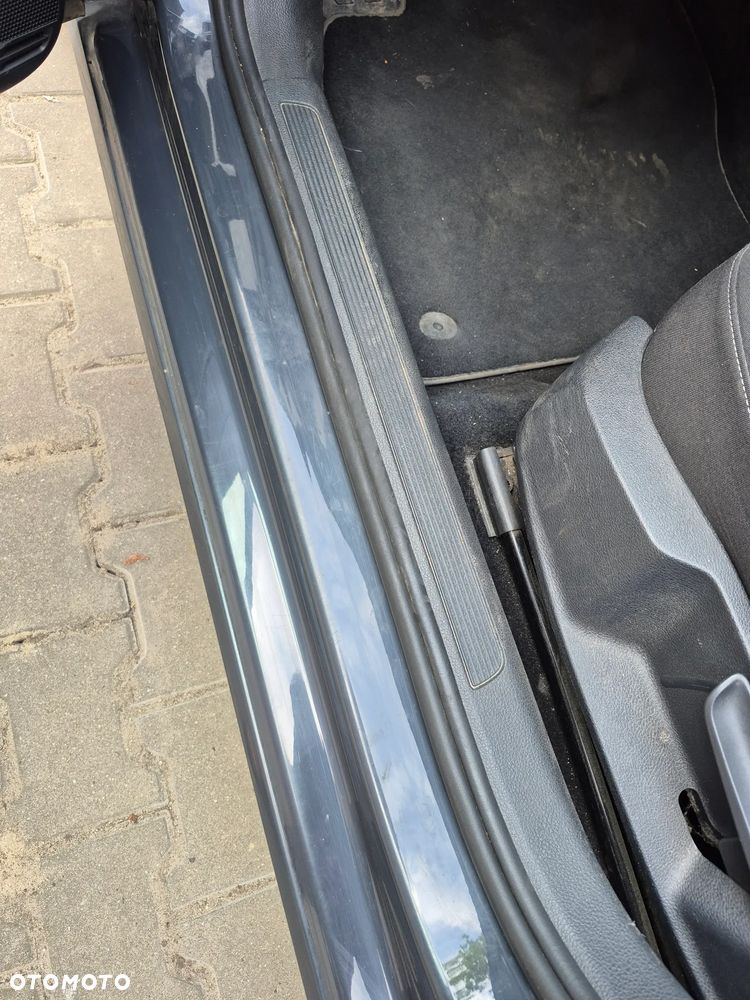 Volkswagen Golf - 15