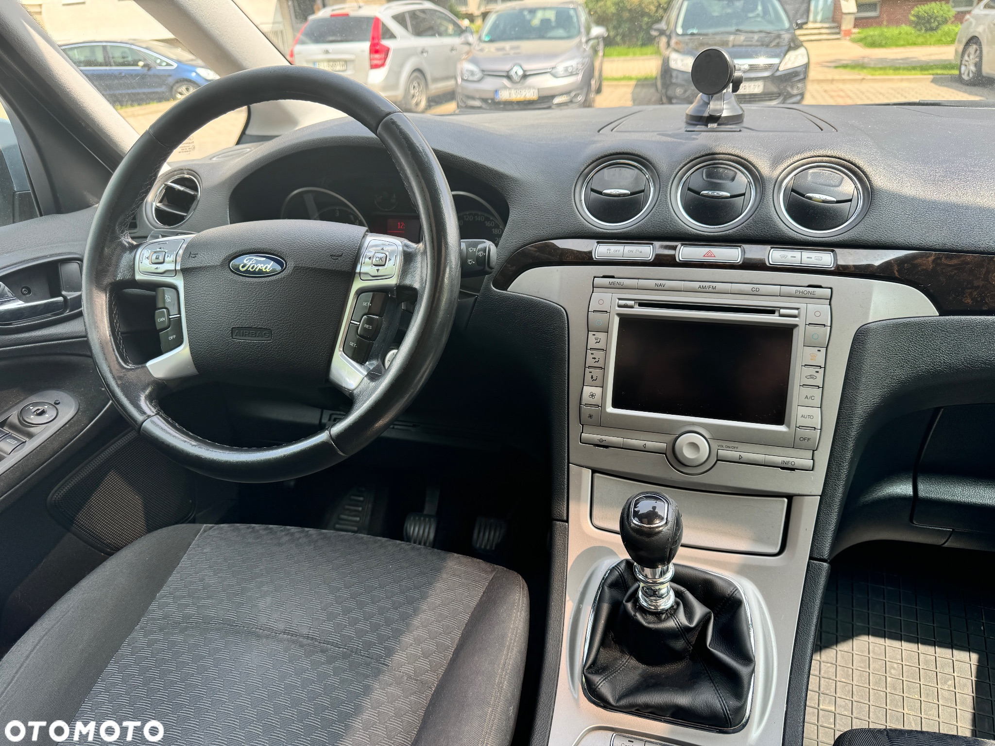 Ford Galaxy 2.0 TDCi Ambiente - 11