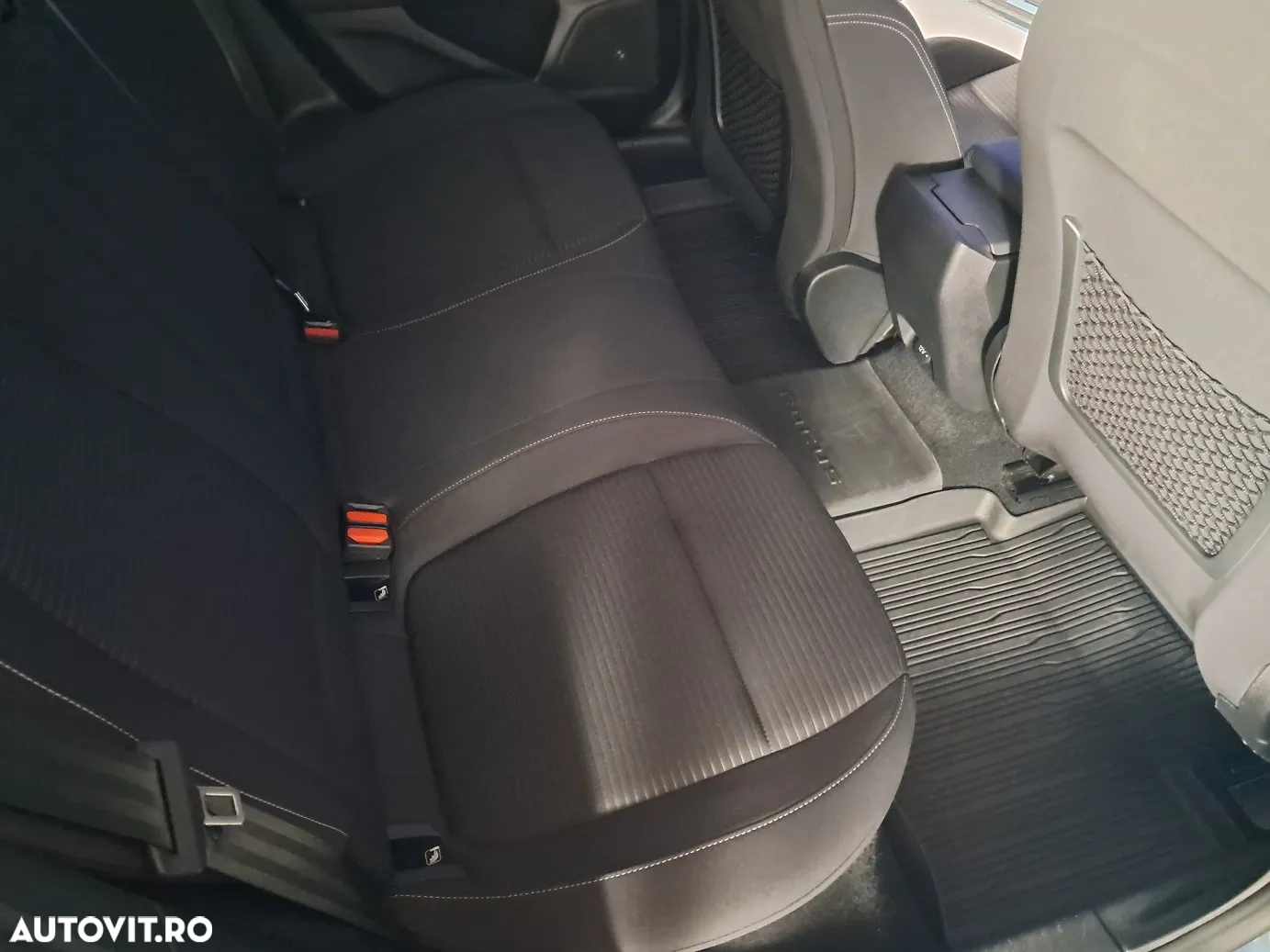 Ford Focus - 18