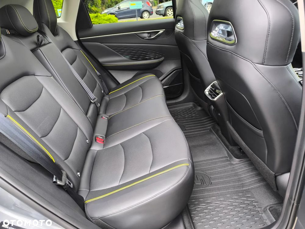 BAIC 5 Beijing 1.5T Comfort DCT - 18