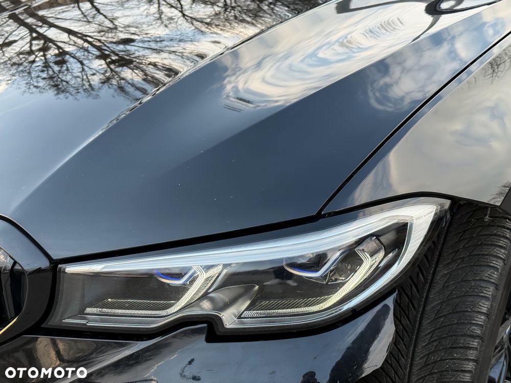 BMW Seria 3 320d xDrive M Sport - 6