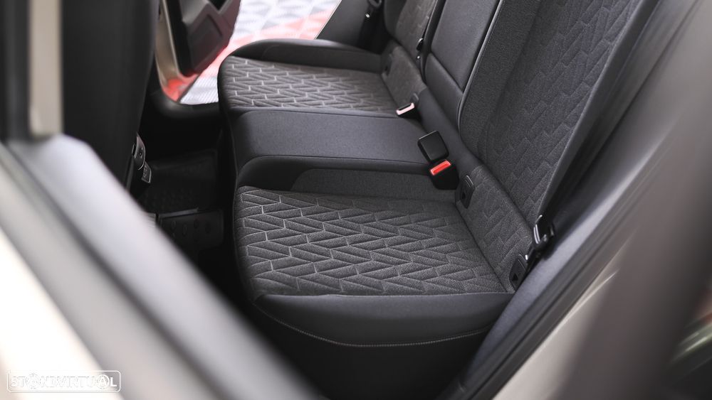 VW T-Roc 1.5 TSI OPF DSG Move - 47