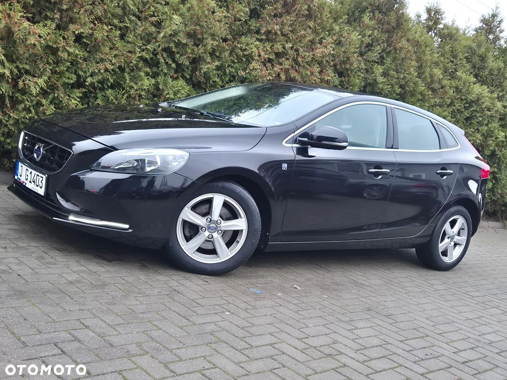 Volvo V40 D2 Drive-E Ocean Race - 3