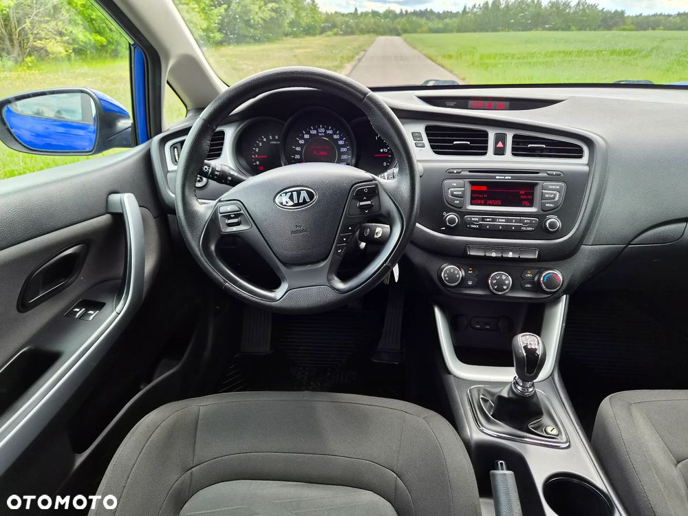Kia Ceed 1.4 CRDi 90 Vision - 4