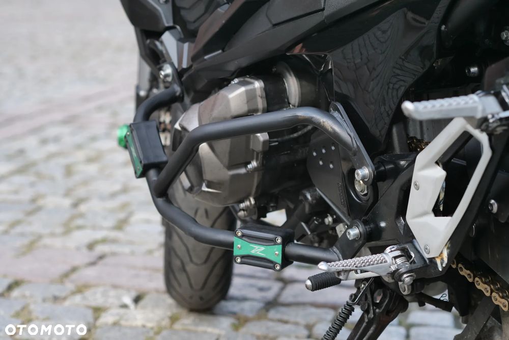 Kawasaki Z - 30